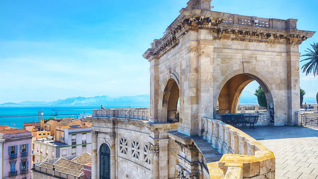 Cagliari feribot varış noktası