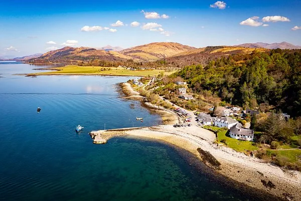 Lismore'un İç Hebrides'te sahil manzarası