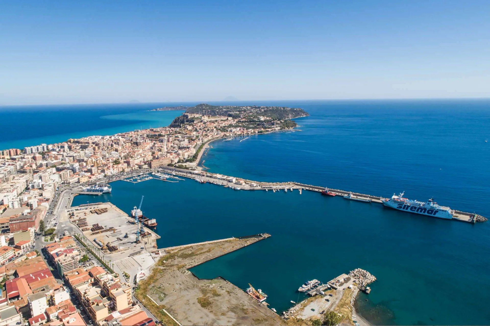 Milazzo Feribot ve Deniz Otobüsü Terminali