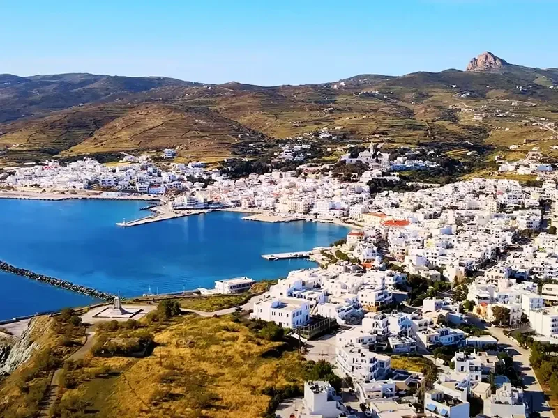 Tinos Feribot İskelesi
