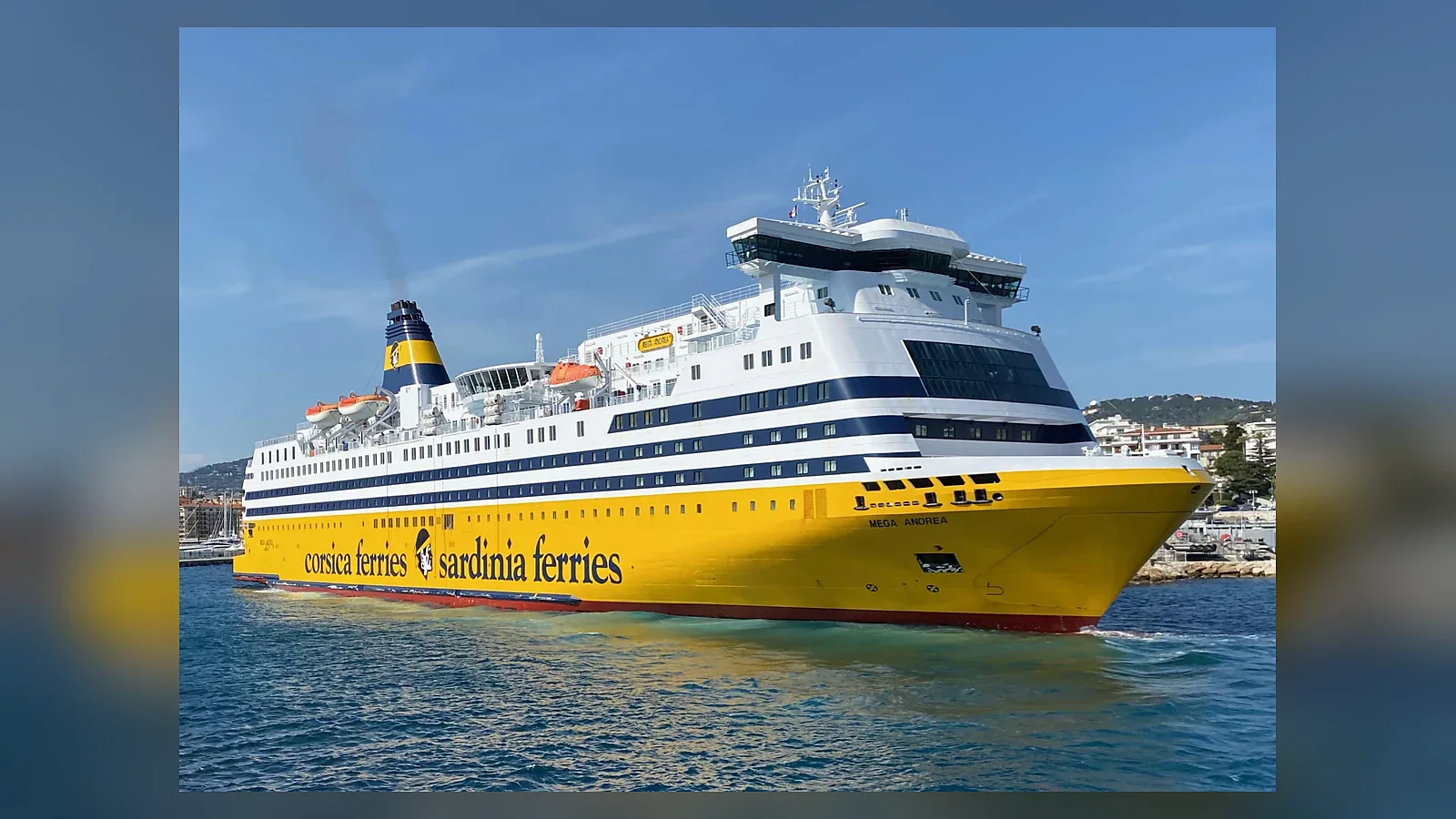 Corsica Ferries feribotu