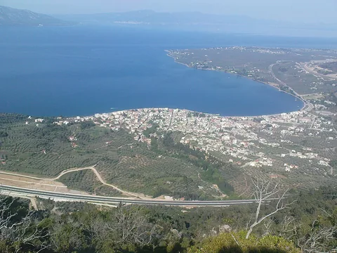 Agios Konstantinos, Yunanistan manzarası