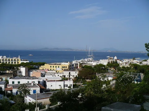 Lacco Ameno, İtalya manzarası