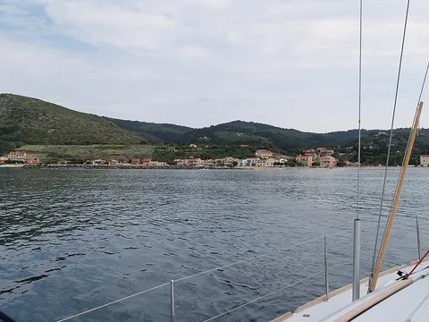 Othonoi, Yunanistan manzarası