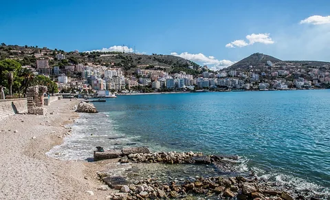 Saranda, Arnavutluk manzarası